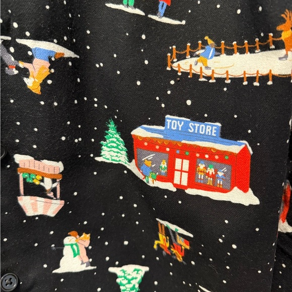 Old Navy Black Very Soft Christmas Button Down Shirt - Picture 4 of 5